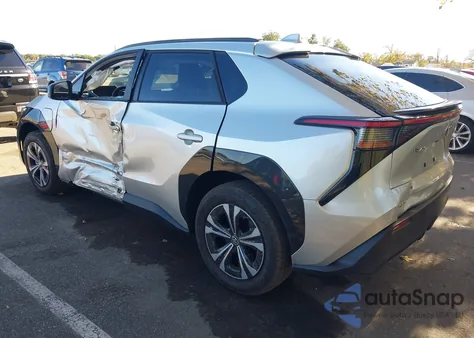 2025 Toyota Bz4X Xle z USA, uszkodzony, nr VIN JTMAAAAA2SA073110